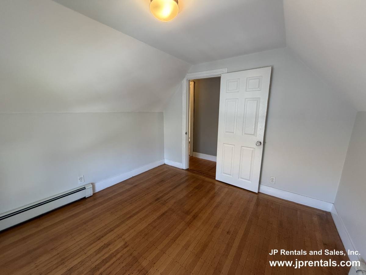 Apartment for rent at 36 Pierce St #3, Hyde Park, MA 02136