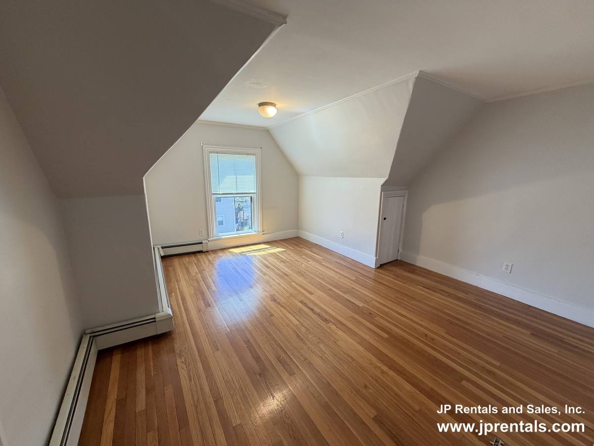 Apartment for rent at 36 Pierce St #3, Hyde Park, MA 02136