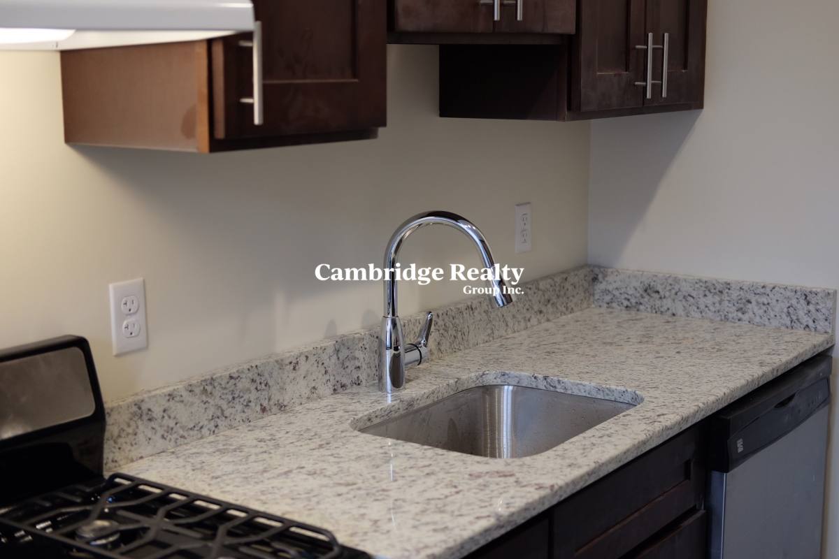 Apartment for rent at 33 Walbridge St #1T, Allston, MA 02134