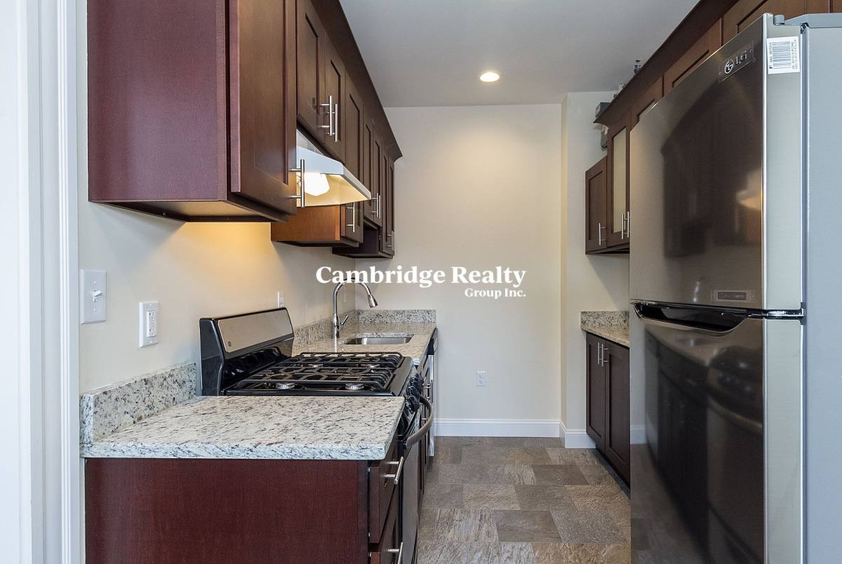 Apartment for rent at 33 Walbridge St #1T, Allston, MA 02134