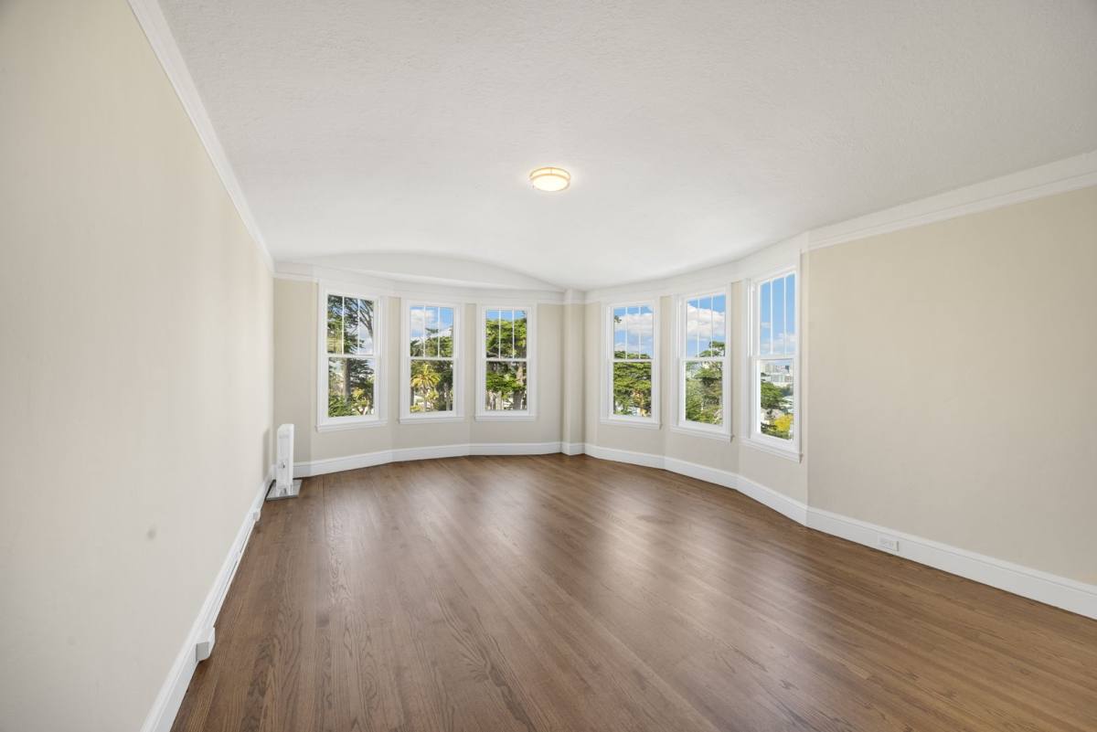 575 Pierce St, San Francisco, CA 94117