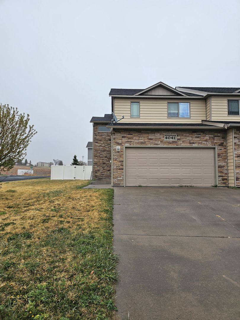 Townhouse for rent at 4041 Rain Dancer Trail, Cheyenne, WY 82001