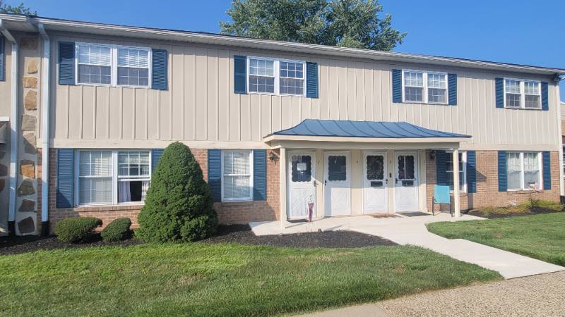 Apartment for rent at 7 Belfast Dr, North Wales, PA 19454