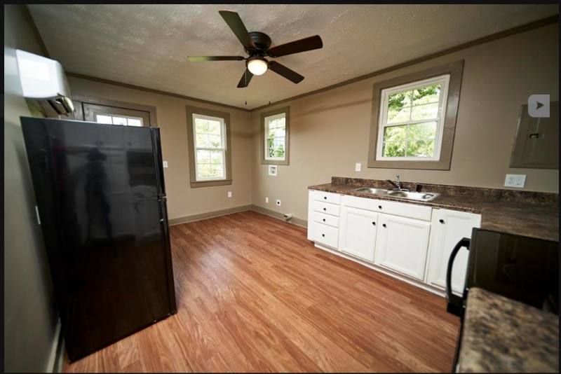 Apartment for rent at 108 Travis Court #108, Glasgow, KY 42141