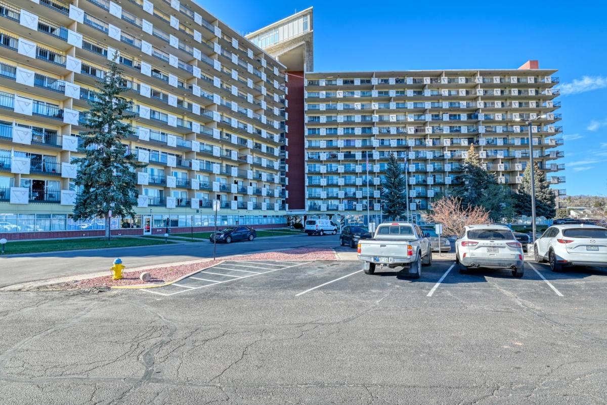 Condo for rent at 411 Lakewood Circle, Colorado Springs, CO 80910