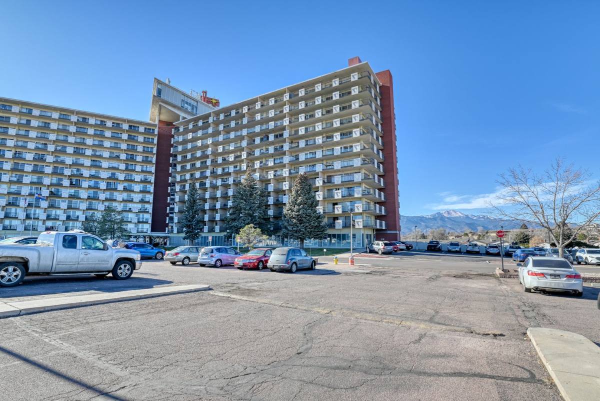Condo for rent at 411 Lakewood Circle, Colorado Springs, CO 80910