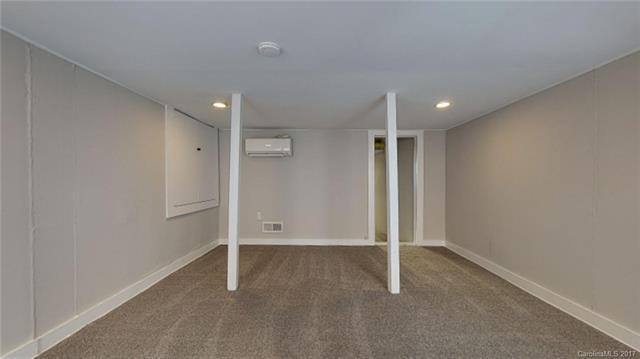 Apartment for rent at 428 Hawthorne Lane, Charlotte, NC 28204