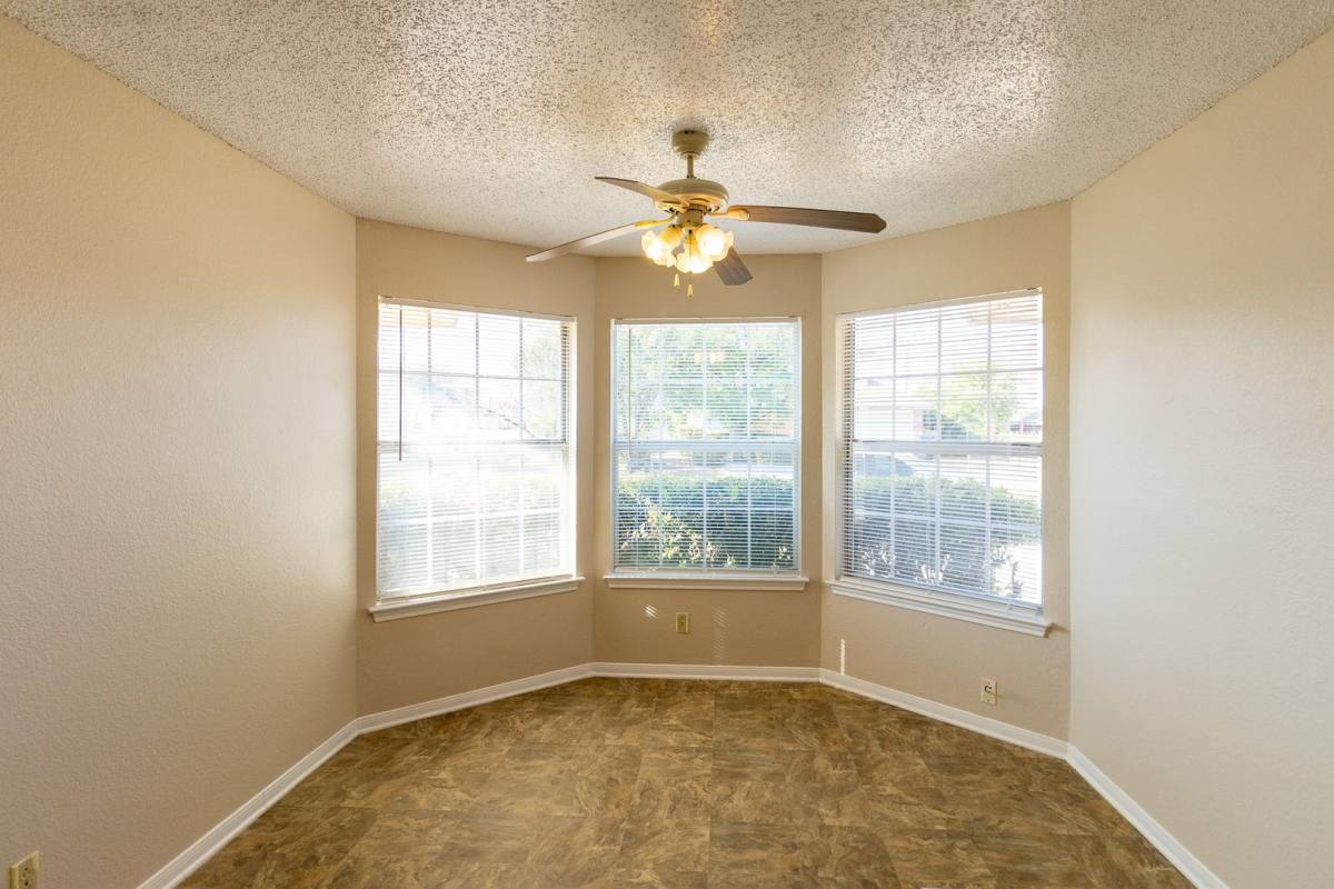 House for rent at 2701 Woodlands Dr, Killeen, TX 76549