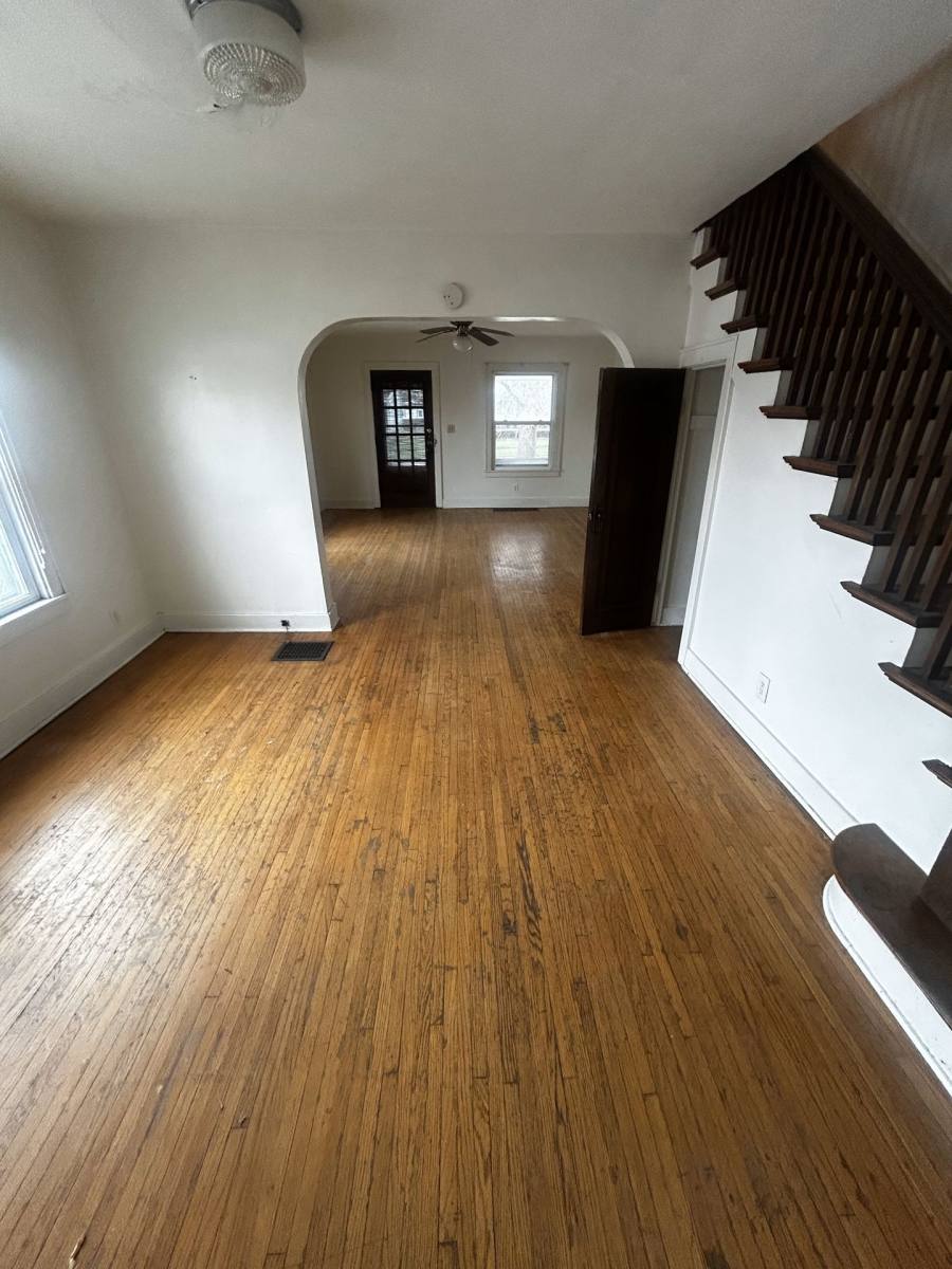 Apartment for rent at 1112-1114 S Washington St, Kokomo, IN 46902
