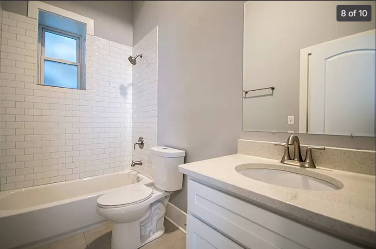 Apartment for rent at 1711 S Carpenter St, Chicago, IL 60608