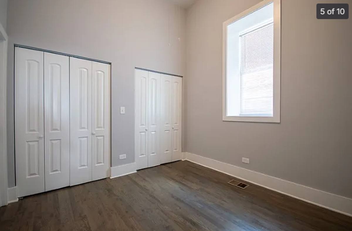 Apartment for rent at 1711 S Carpenter St, Chicago, IL 60608
