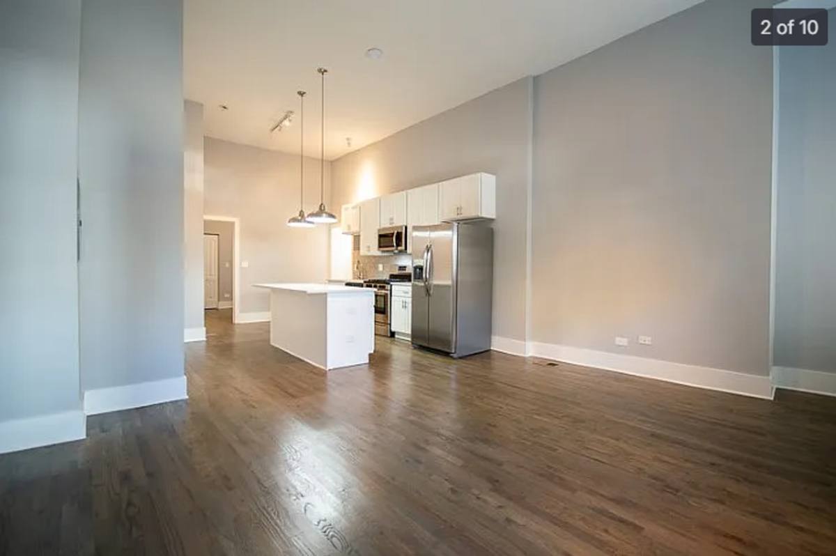 Apartment for rent at 1711 S Carpenter St, Chicago, IL 60608