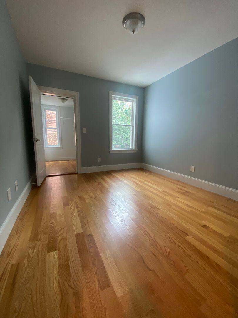 Apartment for rent at 186 Kelton St, Allston, MA 02134