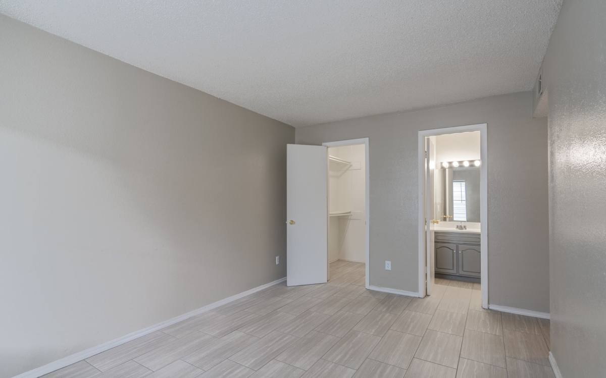 Apartment for rent at 1300 Buchta Rd, Angleton, TX 77515