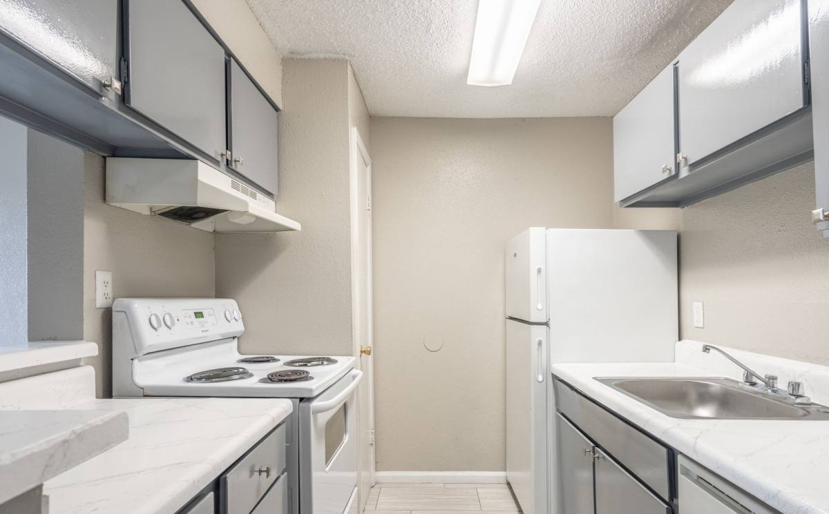 Apartment for rent at 1300 Buchta Rd, Angleton, TX 77515