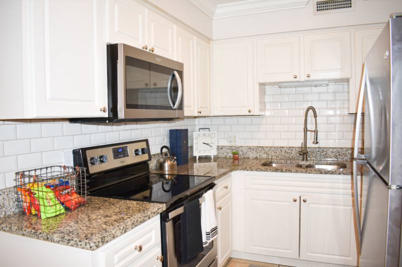 Apartment for rent at 3215 W Swann Ave, Tampa, FL 33609