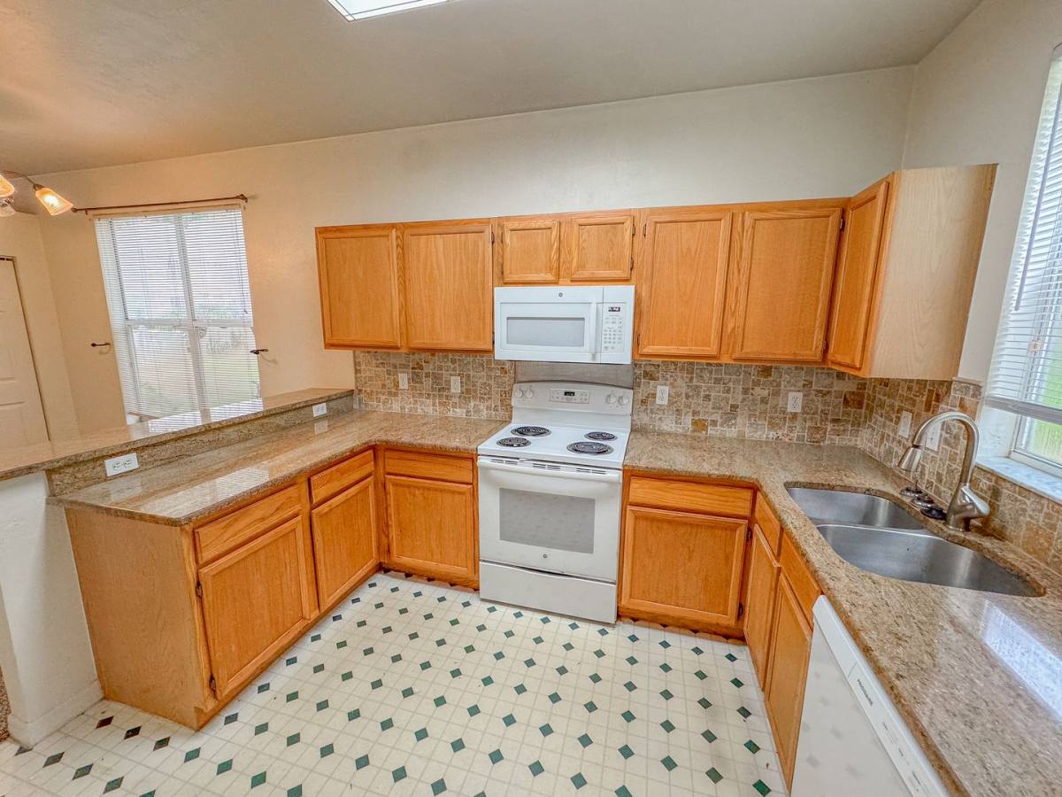 Townhouse for rent at 4415 SW 34th St #508, Gainesville, FL 32608
