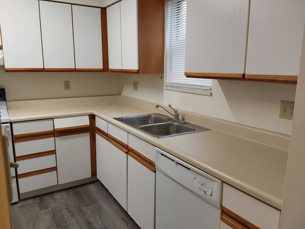 Apartment for rent at 303 Stacey Dr, Wheeling, WV 26003