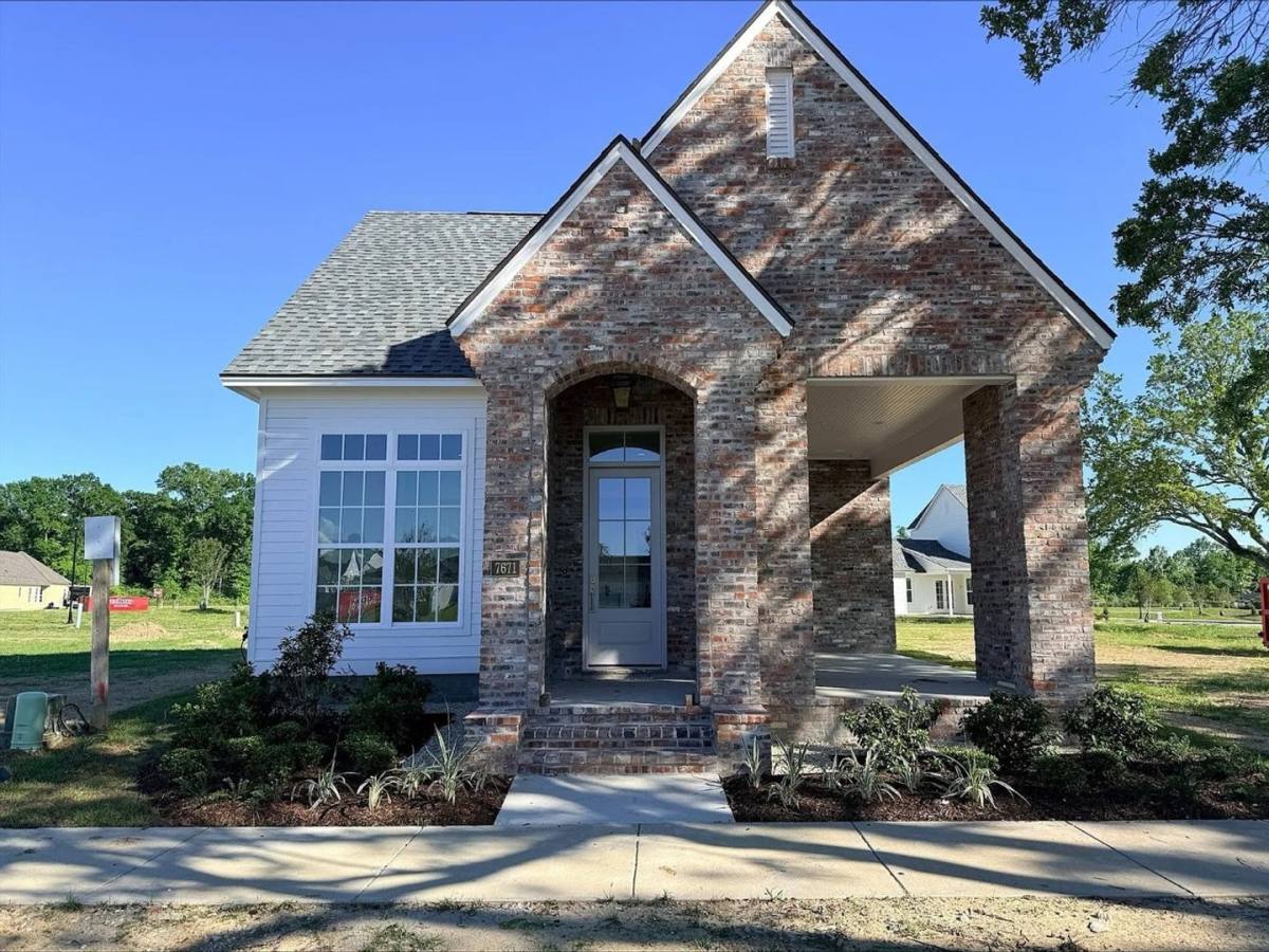 House for rent at 7671 Dearborne Dr, Baton Rouge, LA 70817