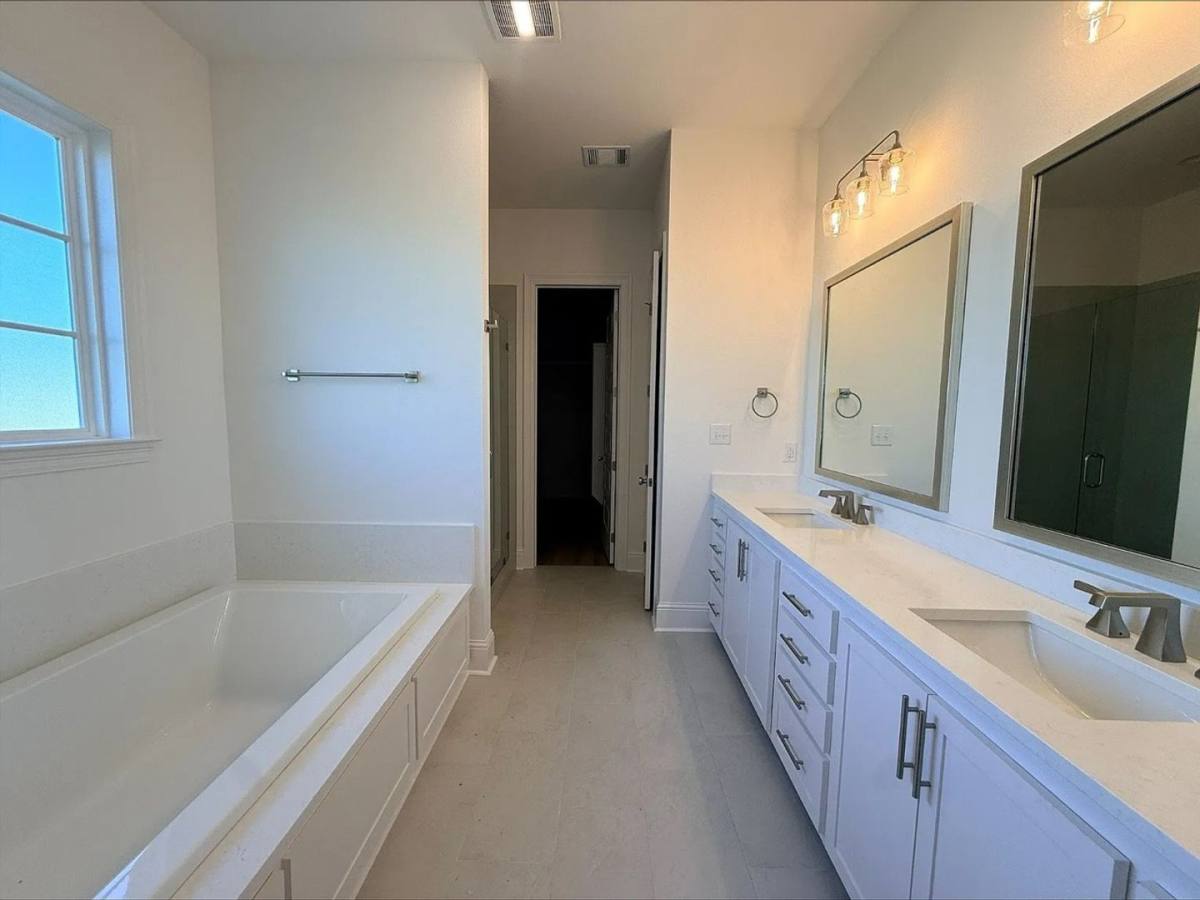 House for rent at 7671 Dearborne Dr, Baton Rouge, LA 70817