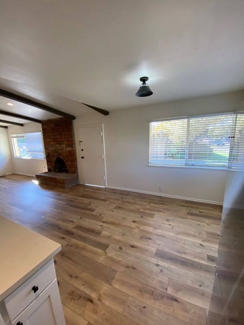 Apartment for rent at 416 Mills Way, Goleta, CA 93117