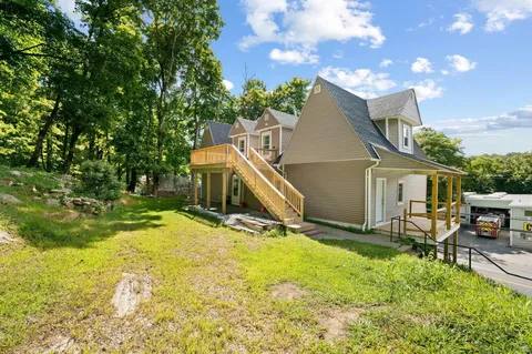 Apartment for rent at 229 Route 163 #2, Uncasville, CT 06382