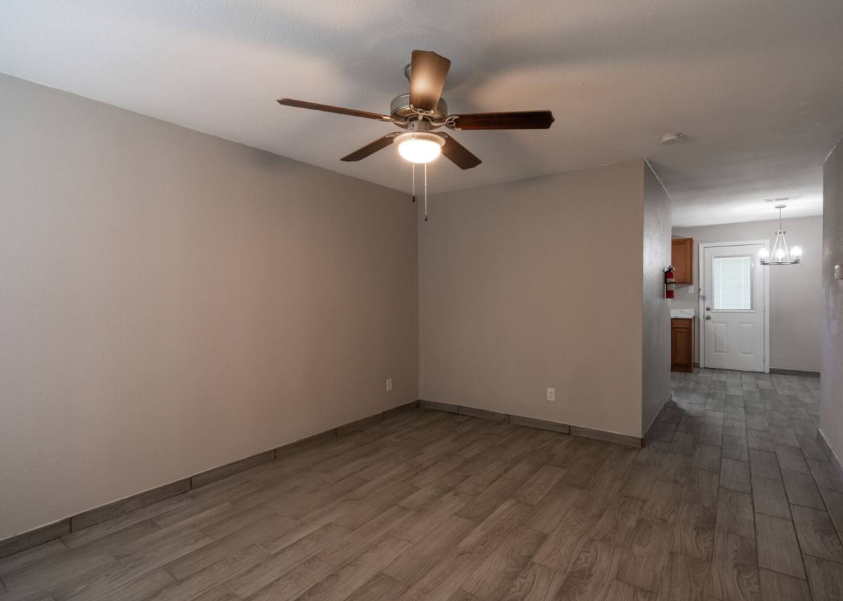Apartment for rent at 460 Tx-332, Lake Jackson, TX 77566