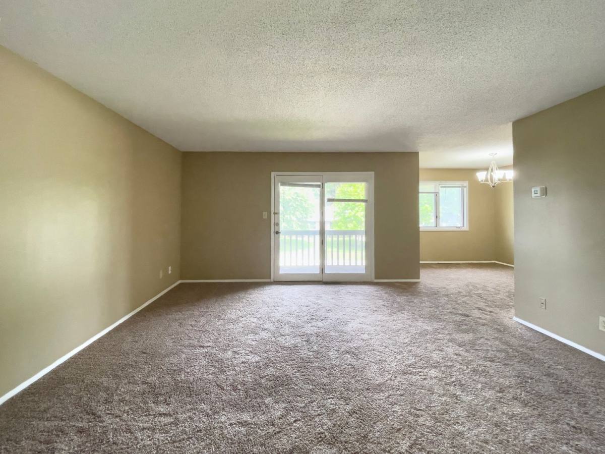 Apartment for rent at 920 N Linden St, Muncie, IN 47303