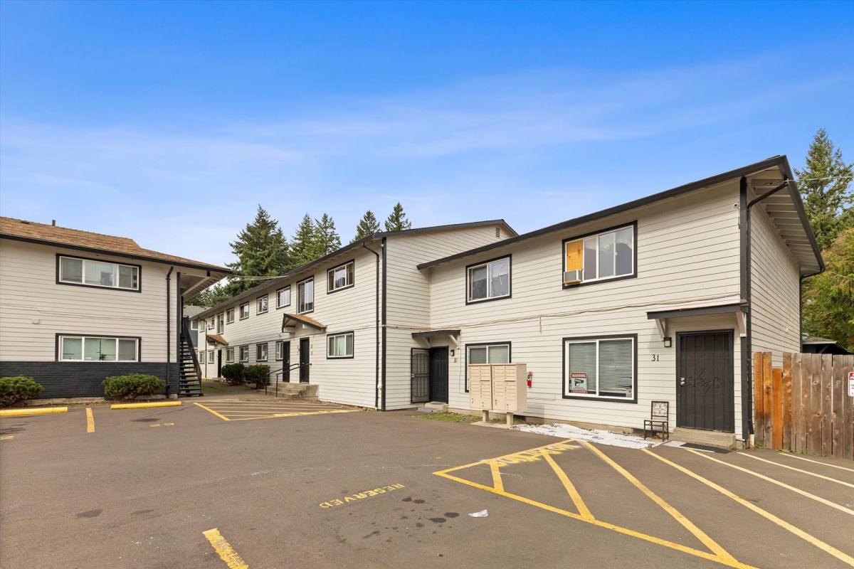 Apartment for rent at 16047 E Burnside St, Portland, OR 97233