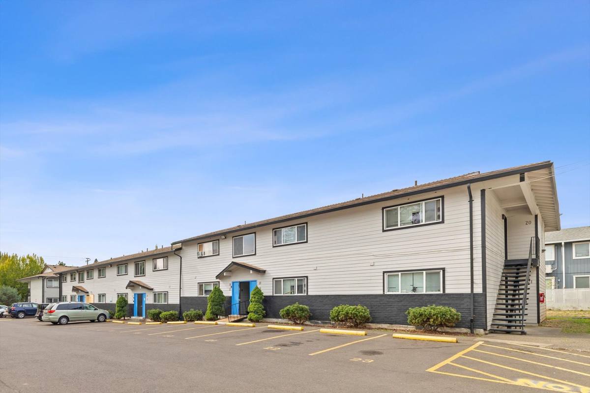 Apartment for rent at 16047 E Burnside St, Portland, OR 97233