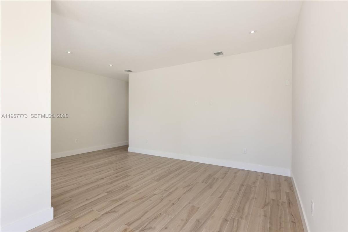 House for rent at 6852 NW 4 Ave, Miami, FL 33150