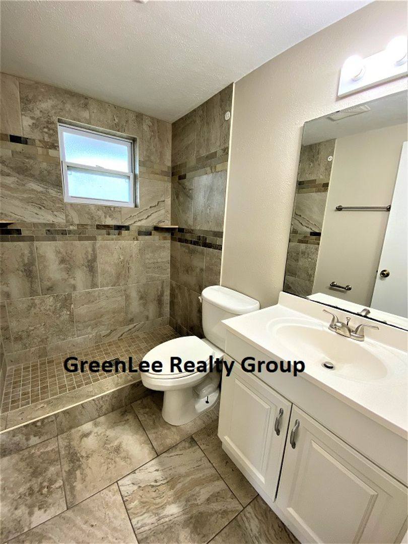 Apartment for rent at 39014 S Ave, Zephyrhills, FL 33542