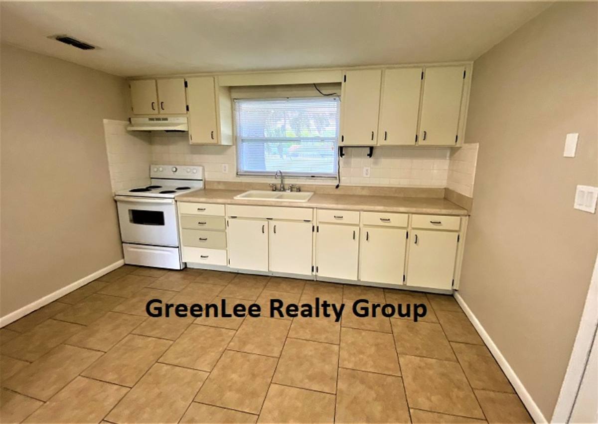 Apartment for rent at 39014 S Ave, Zephyrhills, FL 33542