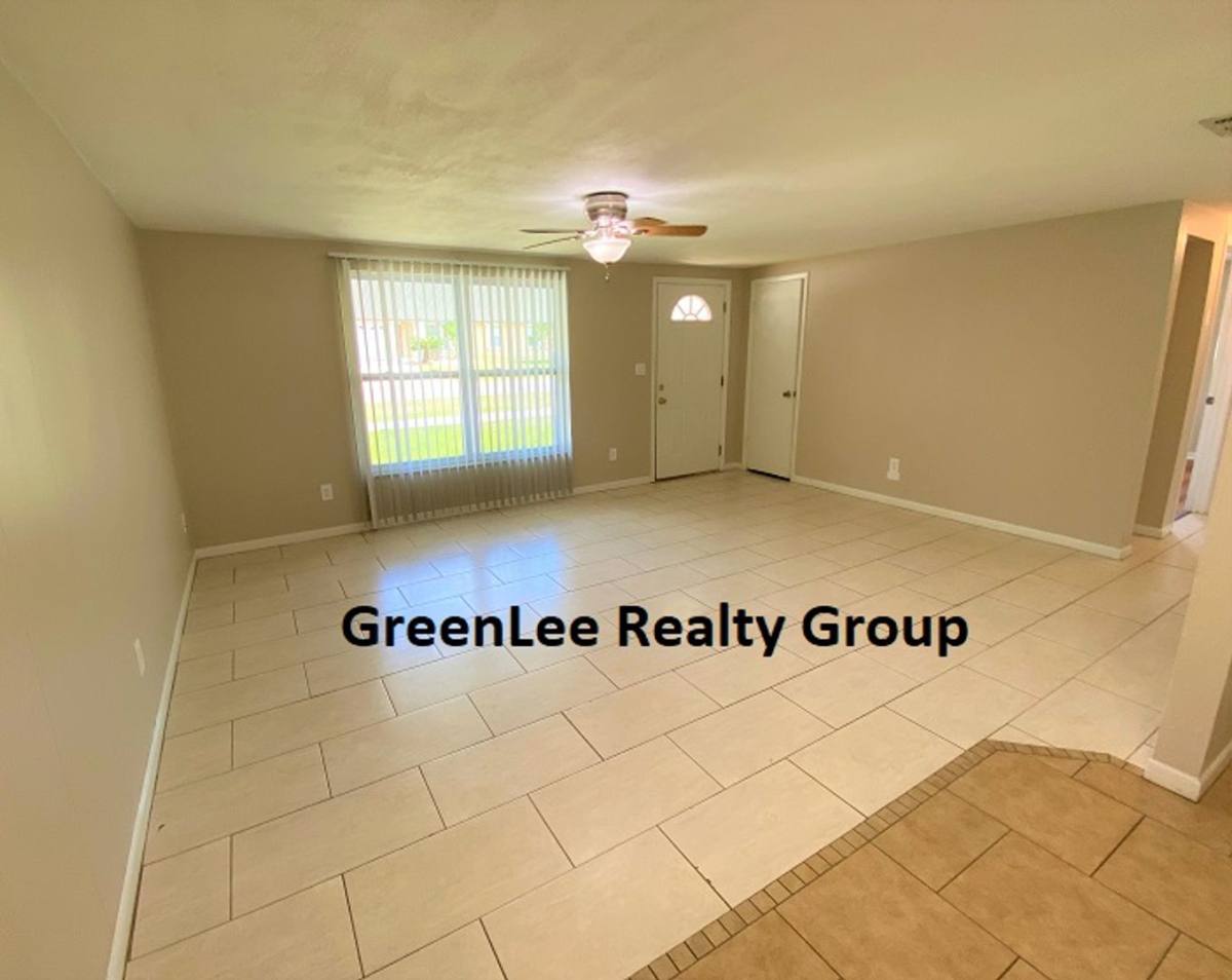 Apartment for rent at 39014 S Ave, Zephyrhills, FL 33542