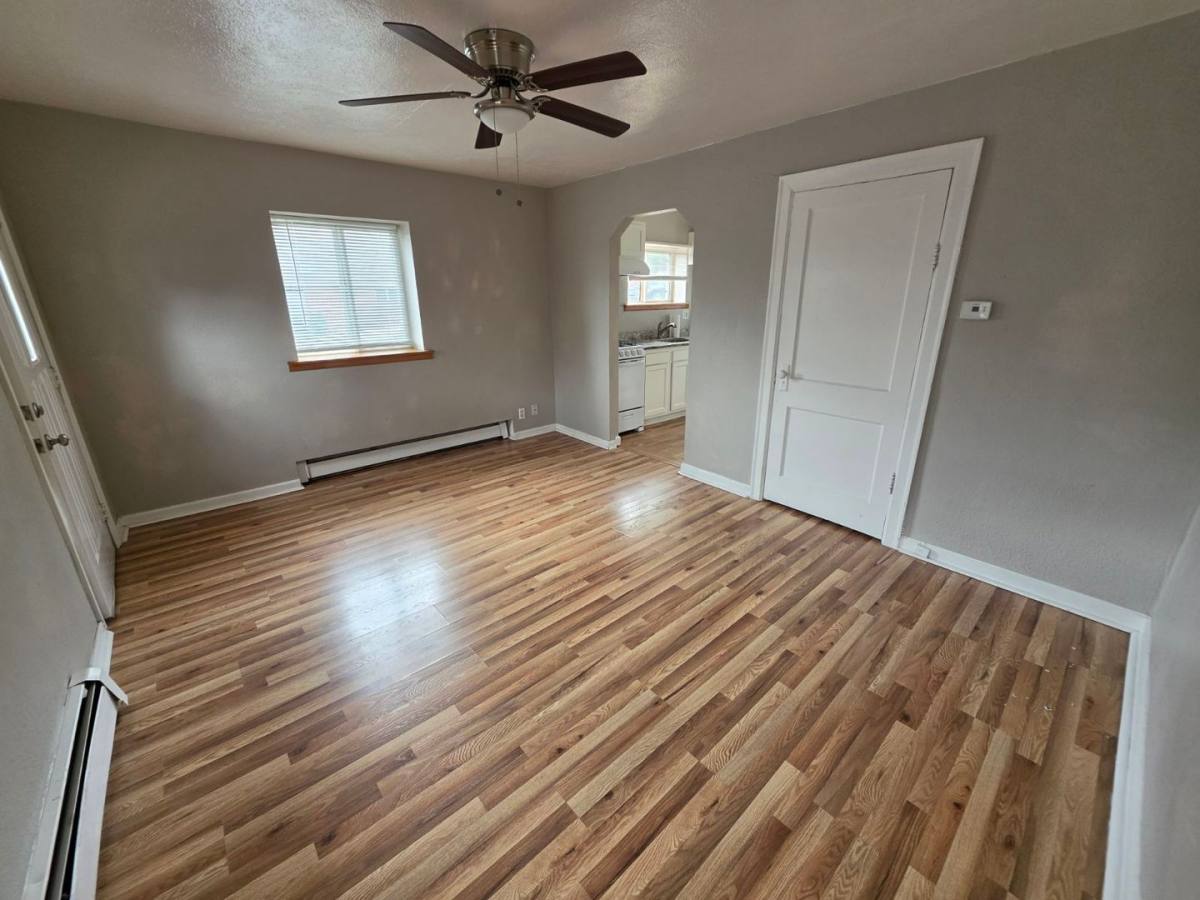 Apartment for rent at 3100 S Lincoln St, Englewood, CO 80113