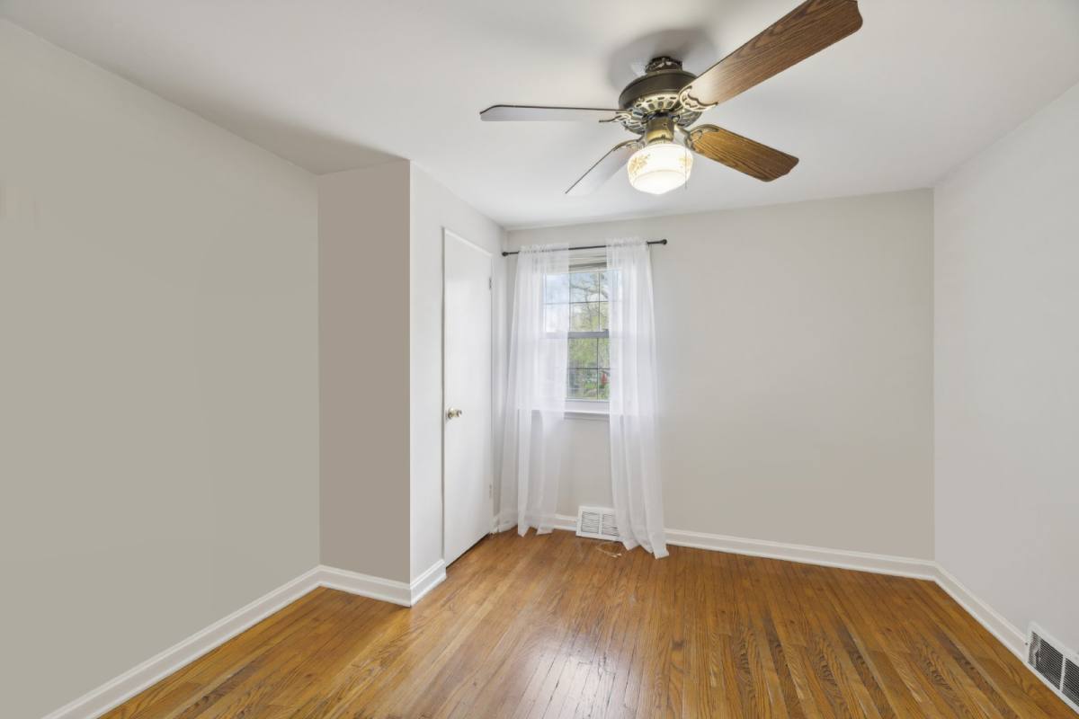 House for rent at 49 Story Rd, Aston, PA 19014