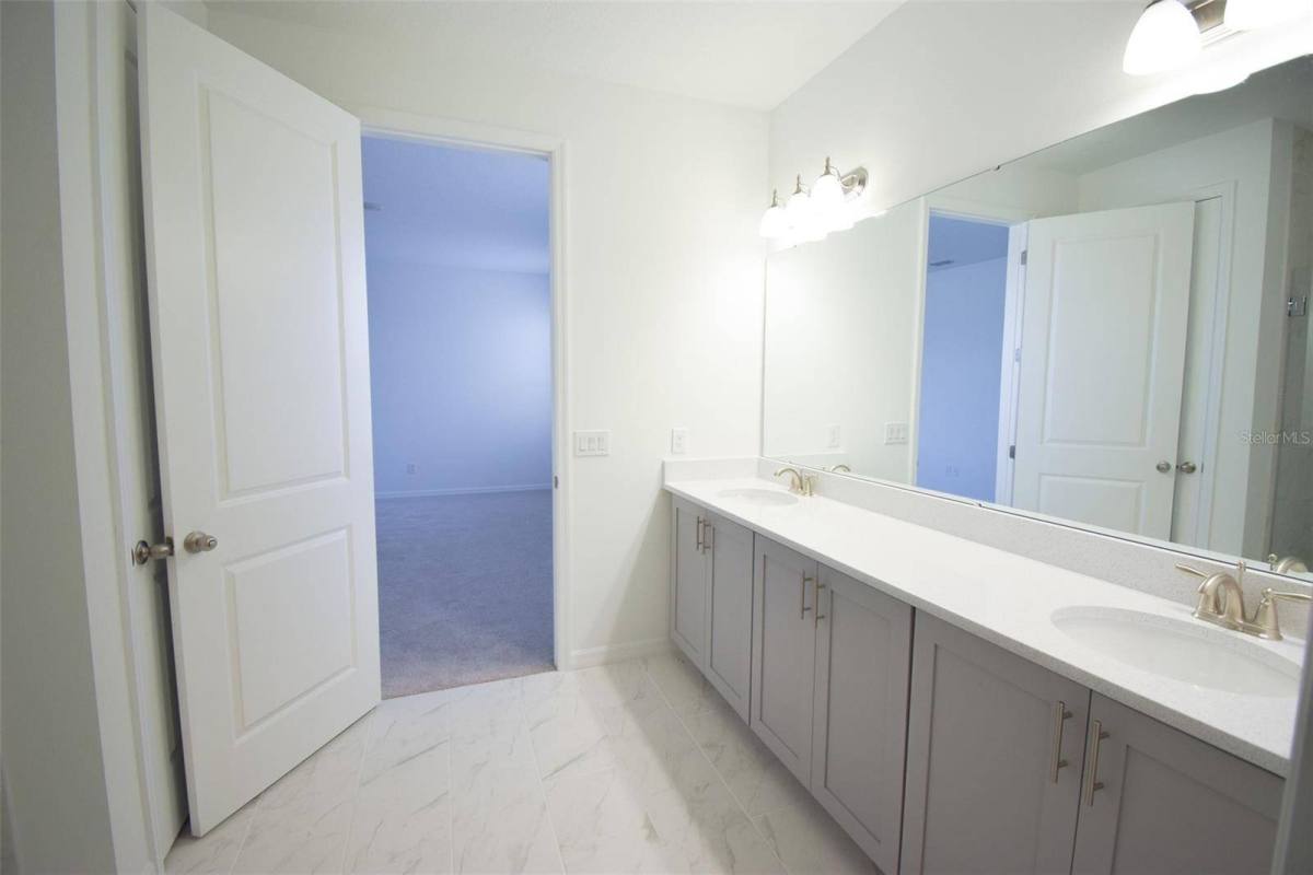 House for rent at 2370 Lancashire St, Davenport, FL 33896