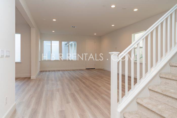 House for rent at 3024 Ellis Town Dr, Tracy, CA 95377