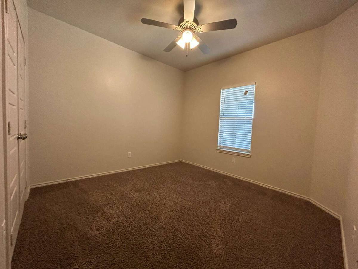 Townhouse for rent at 11620 Evanston Ave, Lubbock, TX 79424