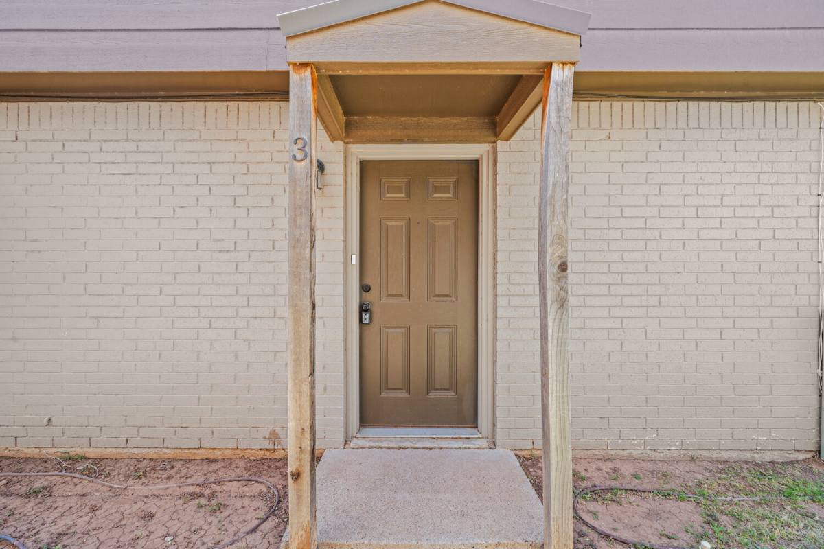 Apartment for rent at 4206 17th St #3, Lubbock, TX 79416