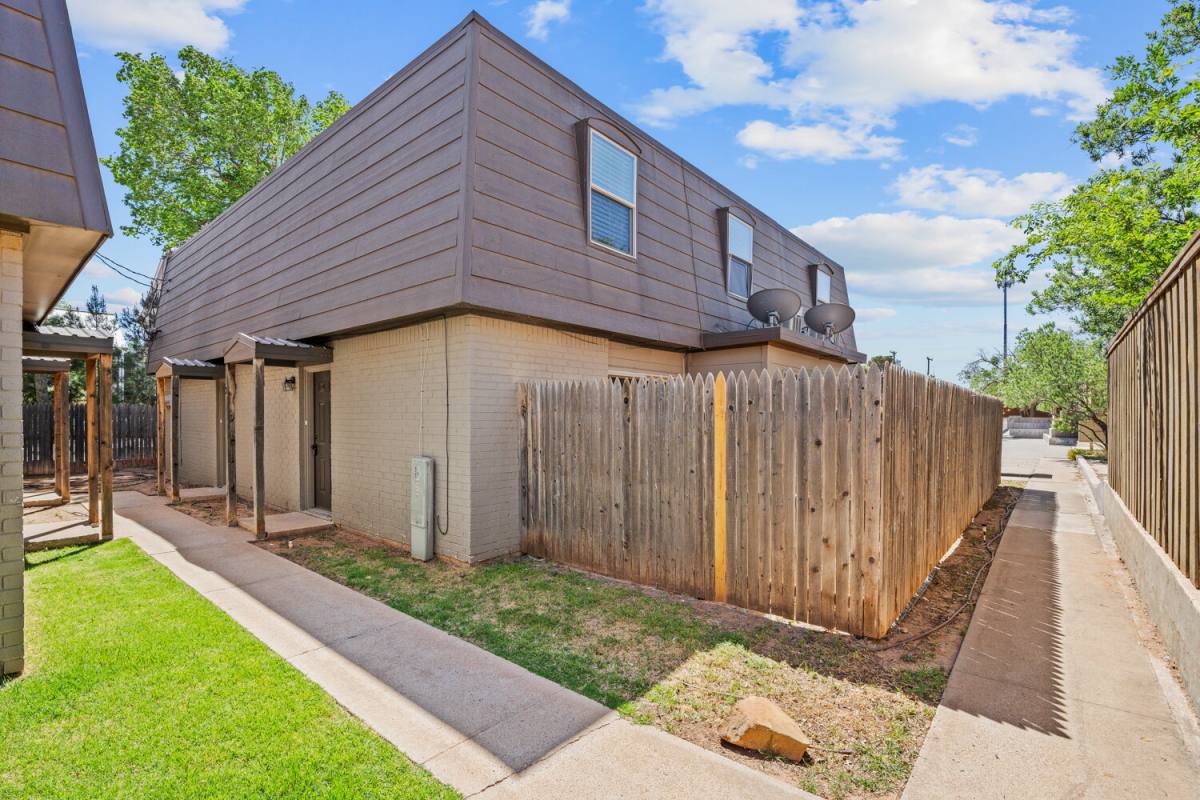 Apartment for rent at 4206 17th St #3, Lubbock, TX 79416