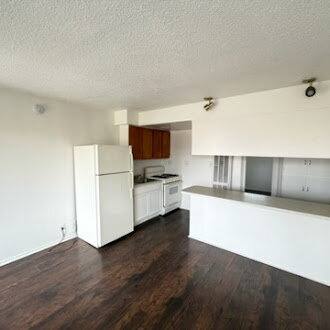 Apartment for rent at 423 W 21st St #10, Merced, CA 95340