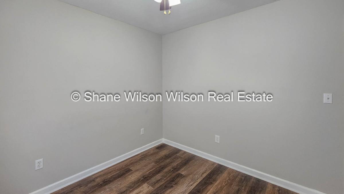 Apartment for rent at 37 Allison Dr, La Fayette, GA 30728