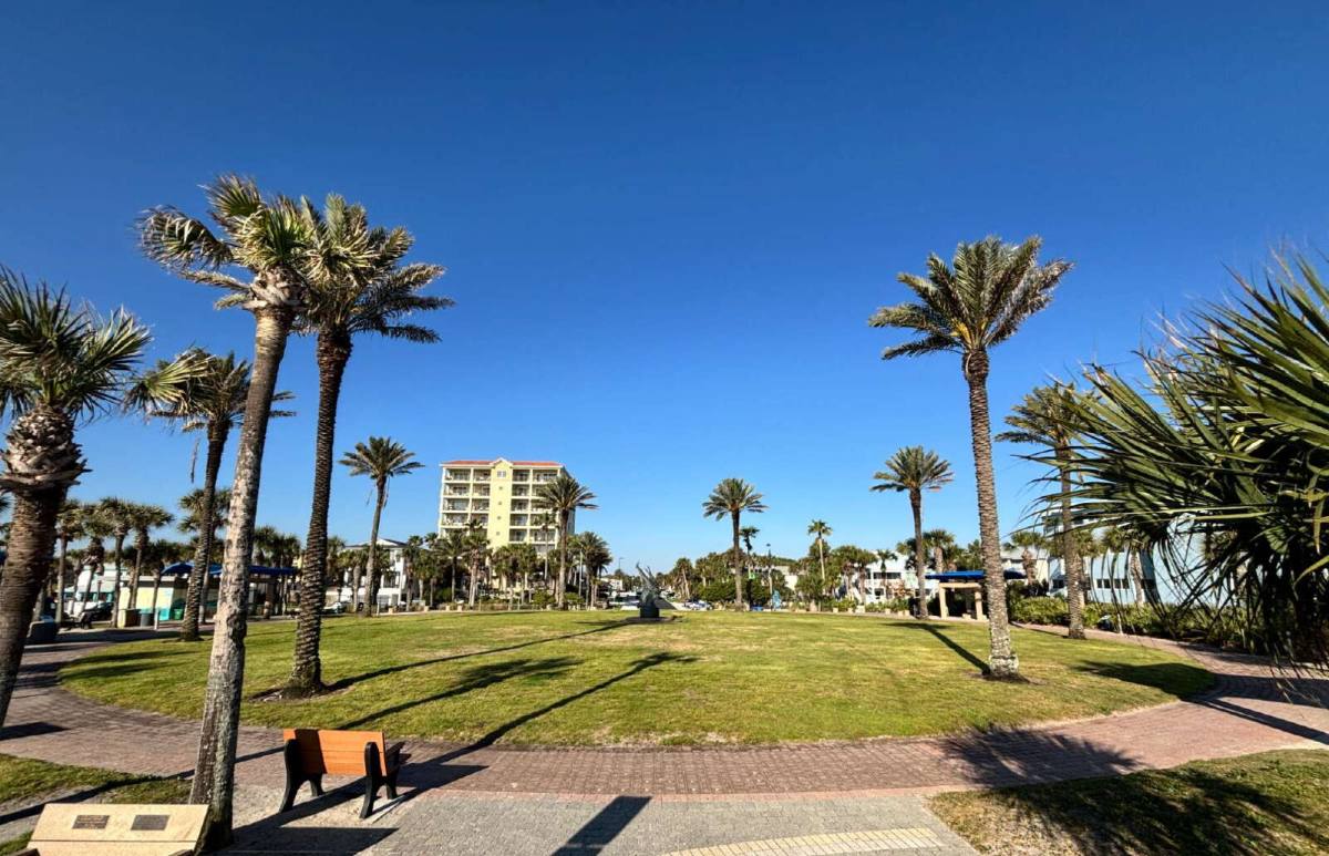 Condo for rent at 221 6th Ave S #C, Jacksonville Beach, FL 32250