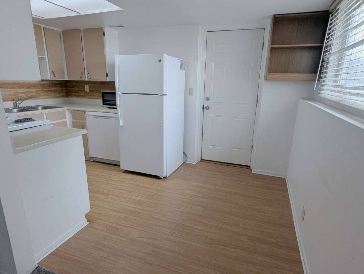 Townhouse for rent at 3204 S 1850 W #B, West Valley City, UT 84119
