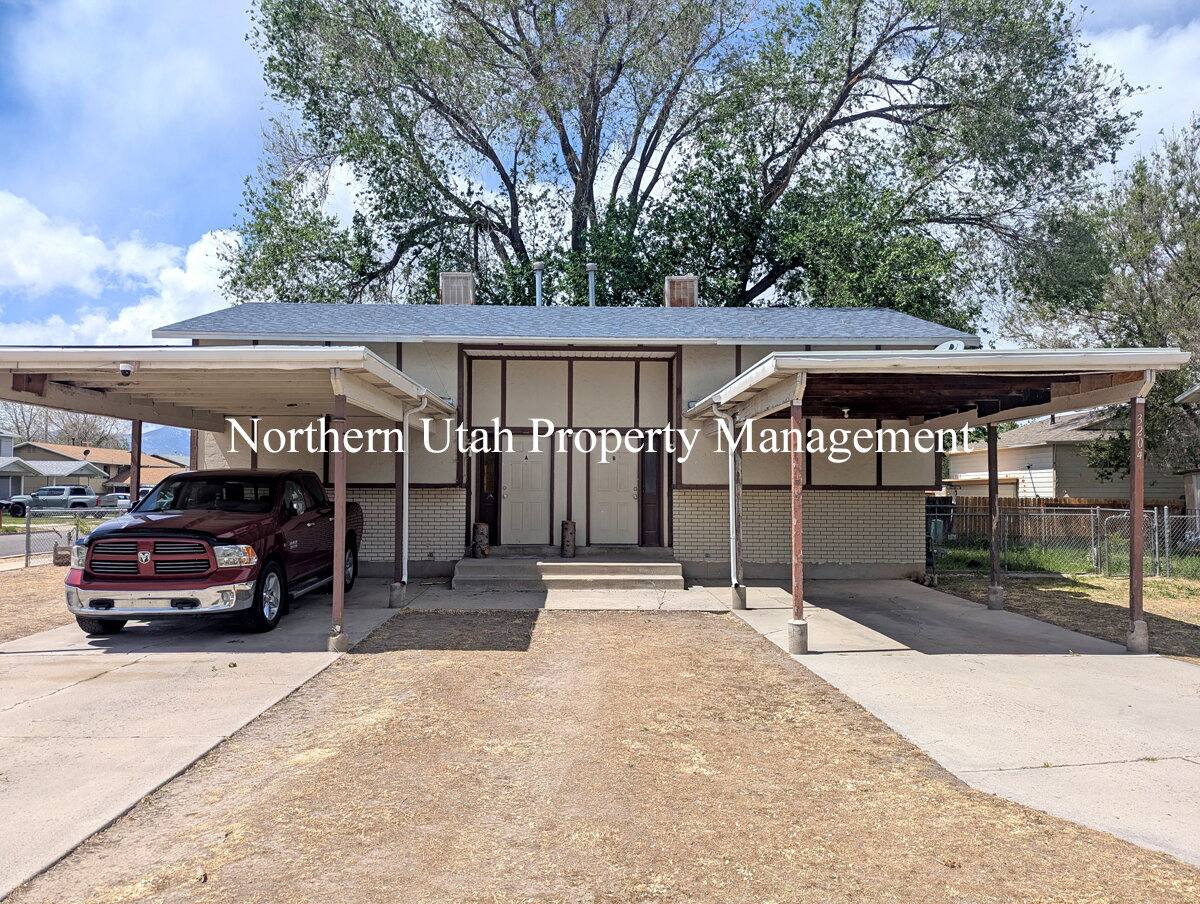 Townhouse for rent at 3204 S 1850 W #B, West Valley City, UT 84119