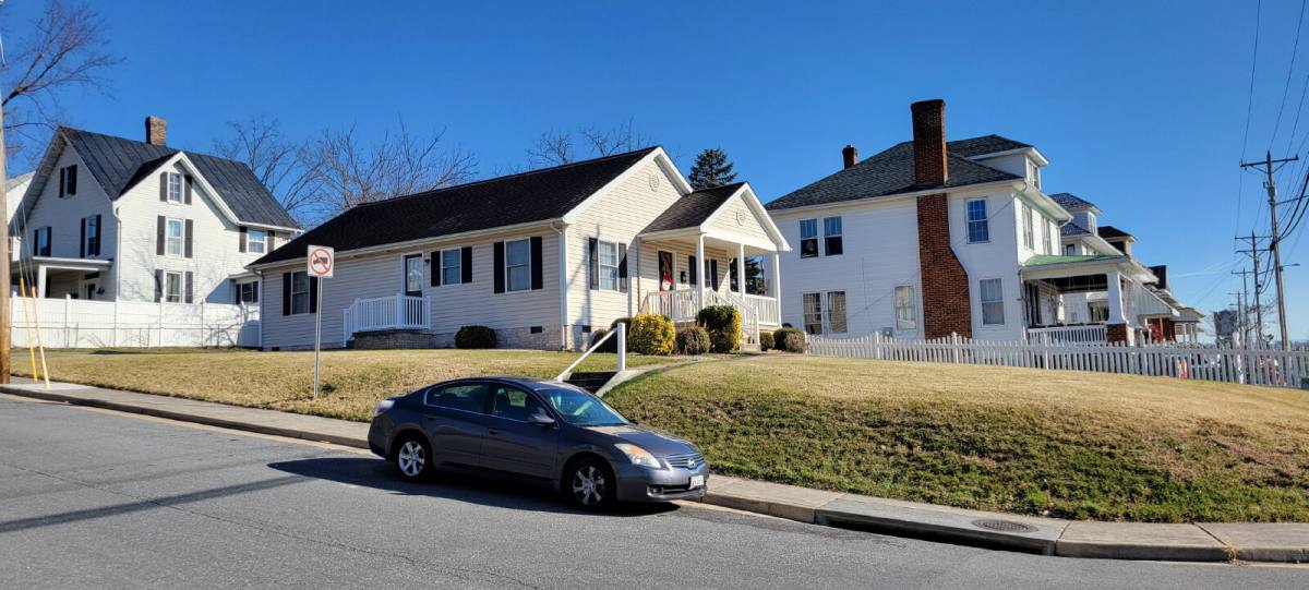 House for rent at 438 W Market St, Harrisonburg, VA 22801