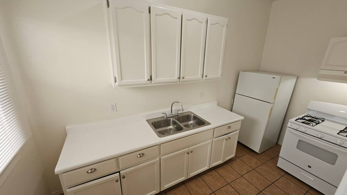 Apartment for rent at 743 S Burlington Ave #4, Los Angeles, CA 90057