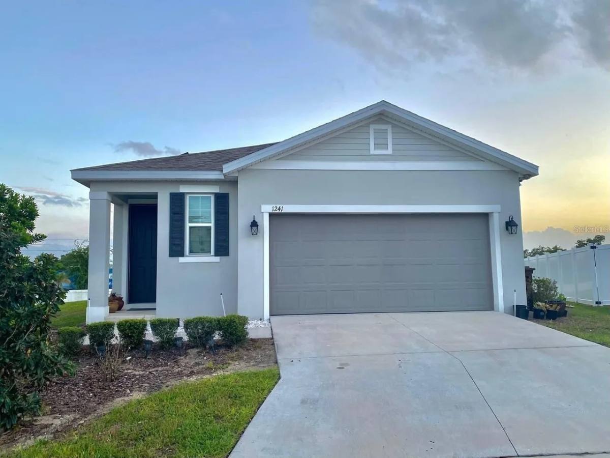 House for rent at 1241 Forest Gate Circle, Haines City, FL 33844
