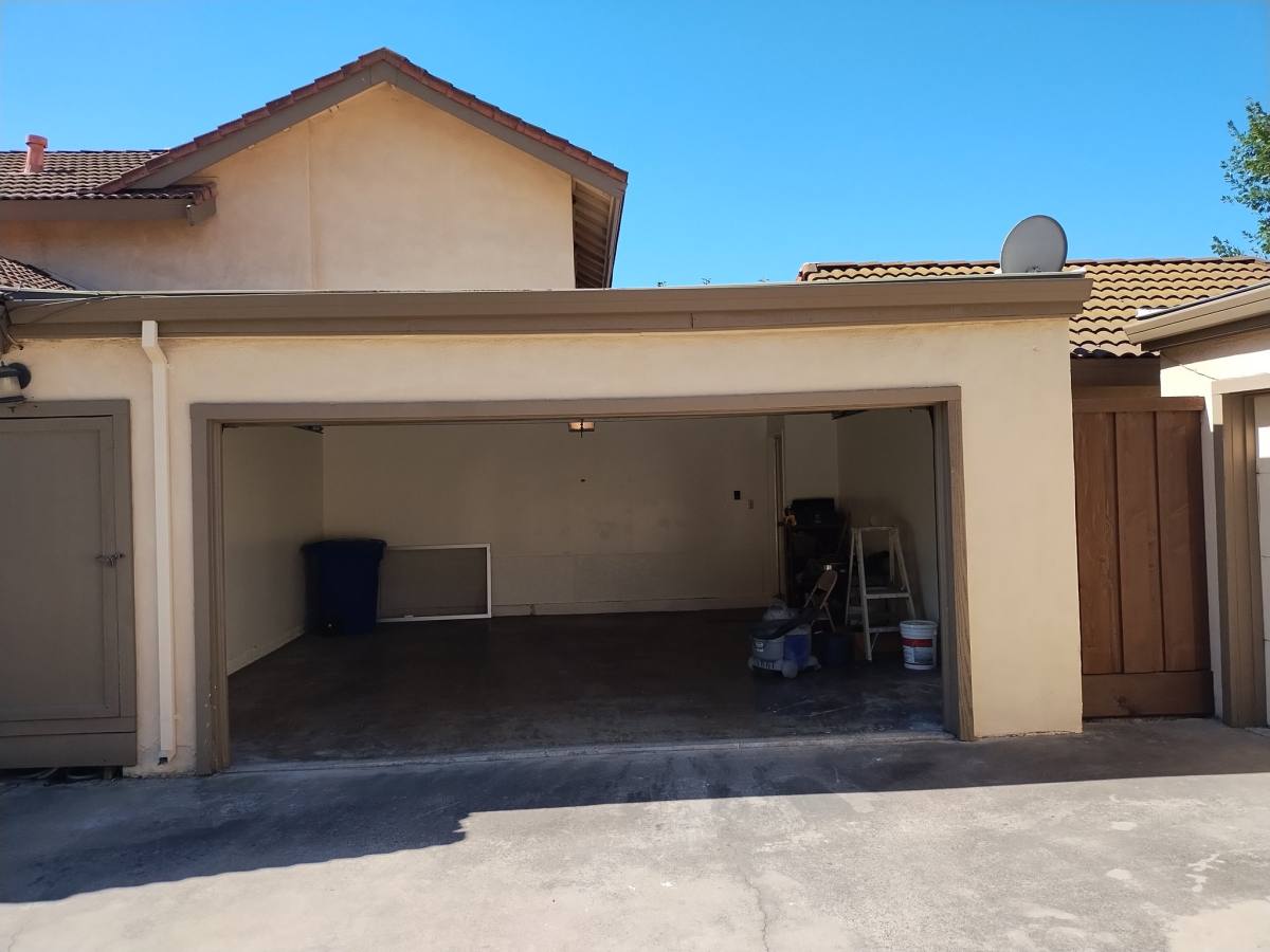 Apartment for rent at 3545 Fountain Way, Modesto, CA 95356